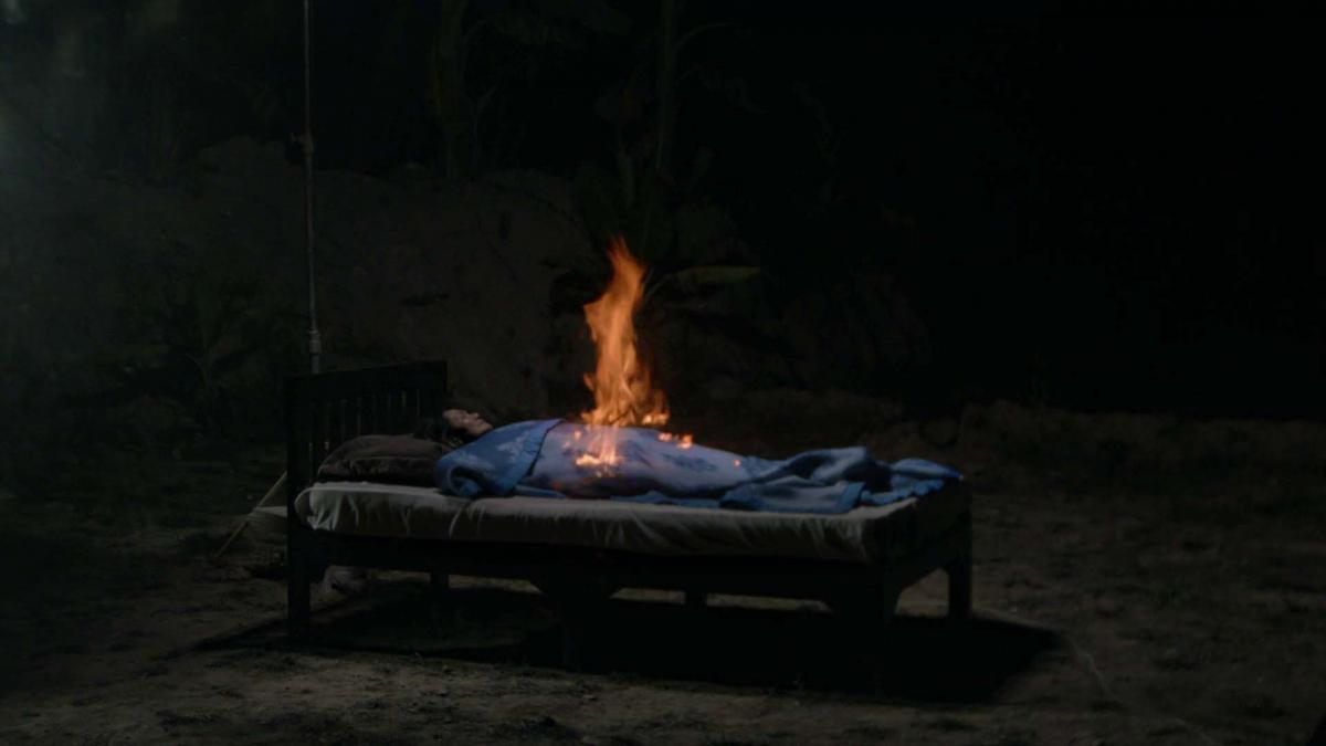 (2) Blue (Apichatpong Weerasethakul, 2018) (2) Blue (Apichatpong Weerasethakul, 2018)