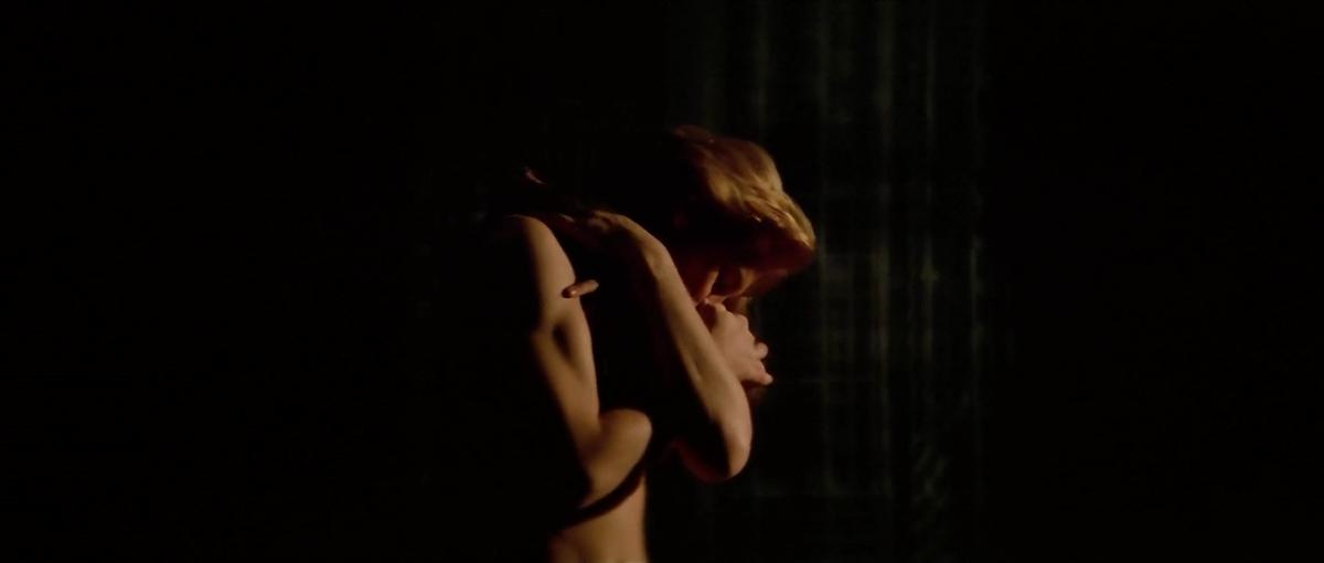 (1) Gruppo di famiglia in un interno [Conversation Piece] (Luchino Visconti, 1974)