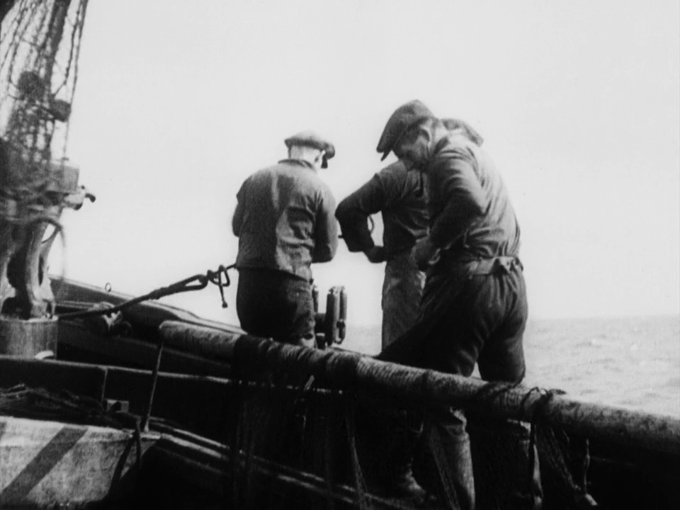 (1) Drifters (John Grierson, 1929) (1) Drifters (John Grierson, 1929)