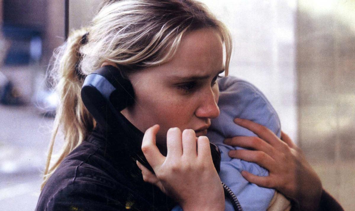 (5) L'enfant (Jean-Pierre Dardenne & Luc Dardenne, 2005) (5) L'enfant (Jean-Pierre Dardenne & Luc Dardenne, 2005)