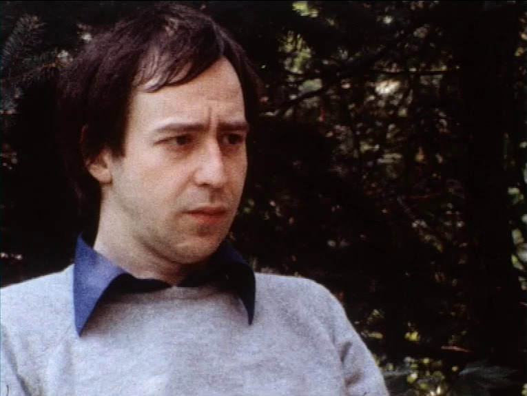 (2) Günter Peter Straschek in Es stirbt allerdings ein jeder, fragt sich nur wie und wie Du gelebt hast (Holger Meins) (Renate Sami, 1975) (2) Günter Peter Straschek in Es stirbt allerdings ein jeder, fragt sich nur wie und wie Du gelebt hast (Holger Meins) (Renate Sami, 1975)