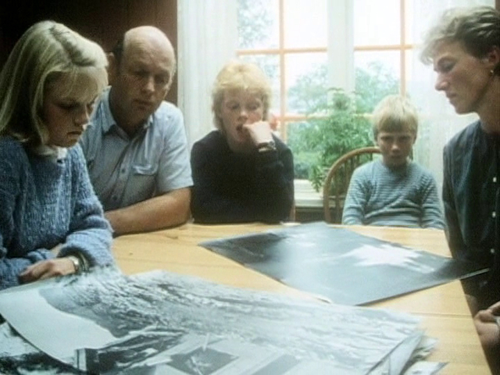 The Journey (Peter Watkins, 1987) The Journey (Peter Watkins, 1987)