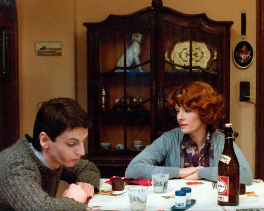 (2) Jeanne Dielman, 23, quai du Commerce, 1080 Bruxelles (Chantal Akerman, 1975) (2) Jeanne Dielman, 23, quai du Commerce, 1080 Bruxelles (Chantal Akerman, 1975)