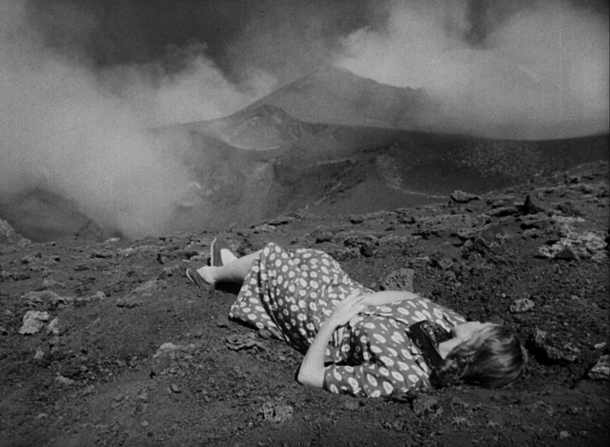 (1) Stromboli (Terra di Dio) (Roberto Rossellini, 1950) (1) Stromboli (Terra di Dio) (Roberto Rossellini, 1950)