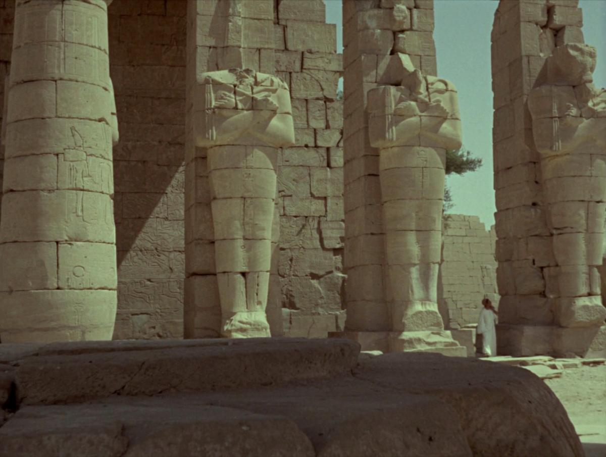 (1) Al-mummia [The Mummy] (Shadi Abdel Salam, 1969)