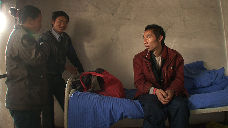 (3) Feng ai [’Til Madness Do Us Part] (Wang Bing, 2013)