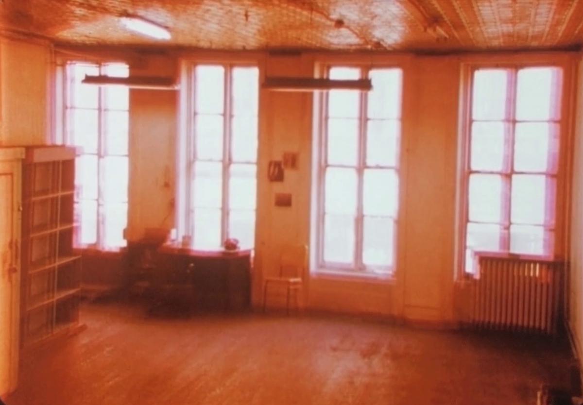 (1) Wavelength (Michael Snow, 1967) (1) Wavelength (Michael Snow, 1967)