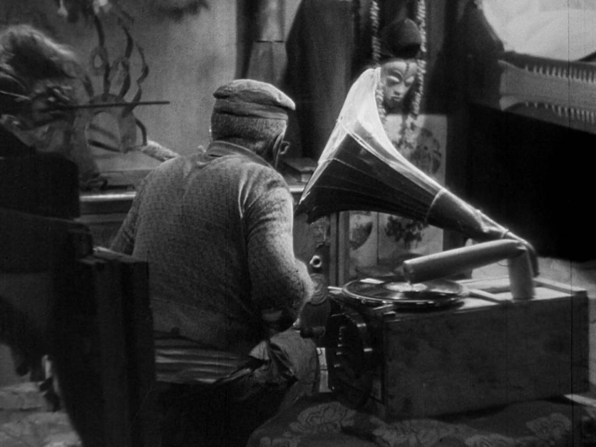 (4) L’Atalante (Jean Vigo, 1934) (4) L’Atalante (Jean Vigo, 1934)