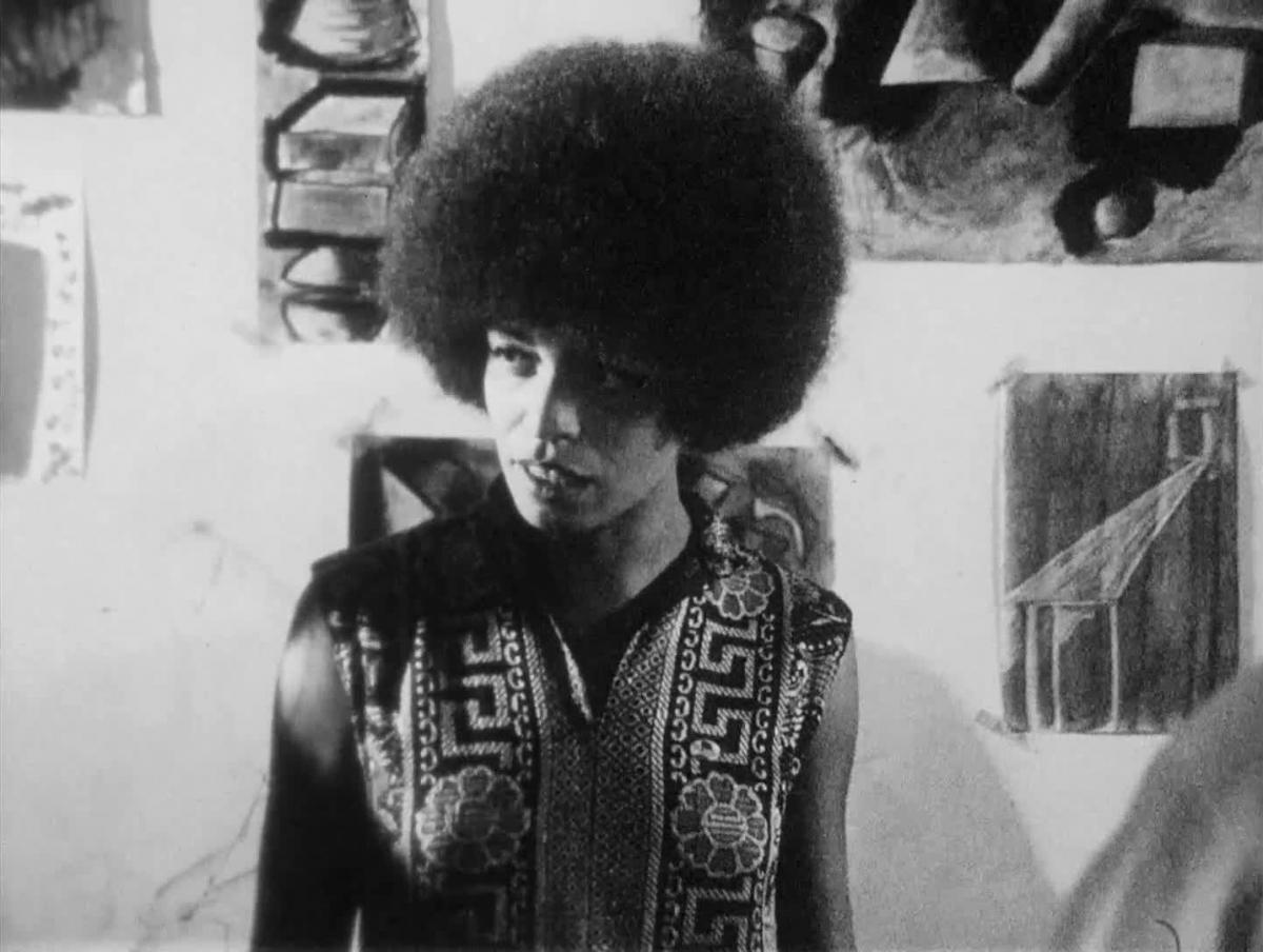 Angela Davis: Portrait of a Revolutionary (Yolande DuLuart, 1969-1971) Angela Davis: Portrait of a Revolutionary (Yolande DuLuart, 1969-1971)