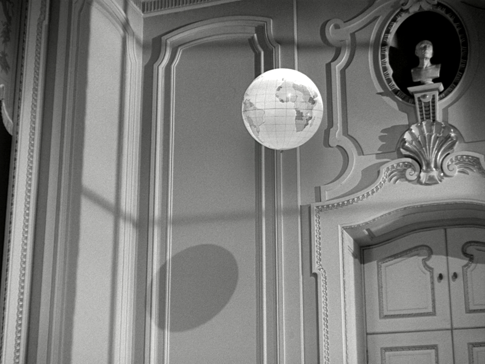 The Great Dictator (Charles Chaplin, 1940) The Great Dictator (Charles Chaplin, 1940)