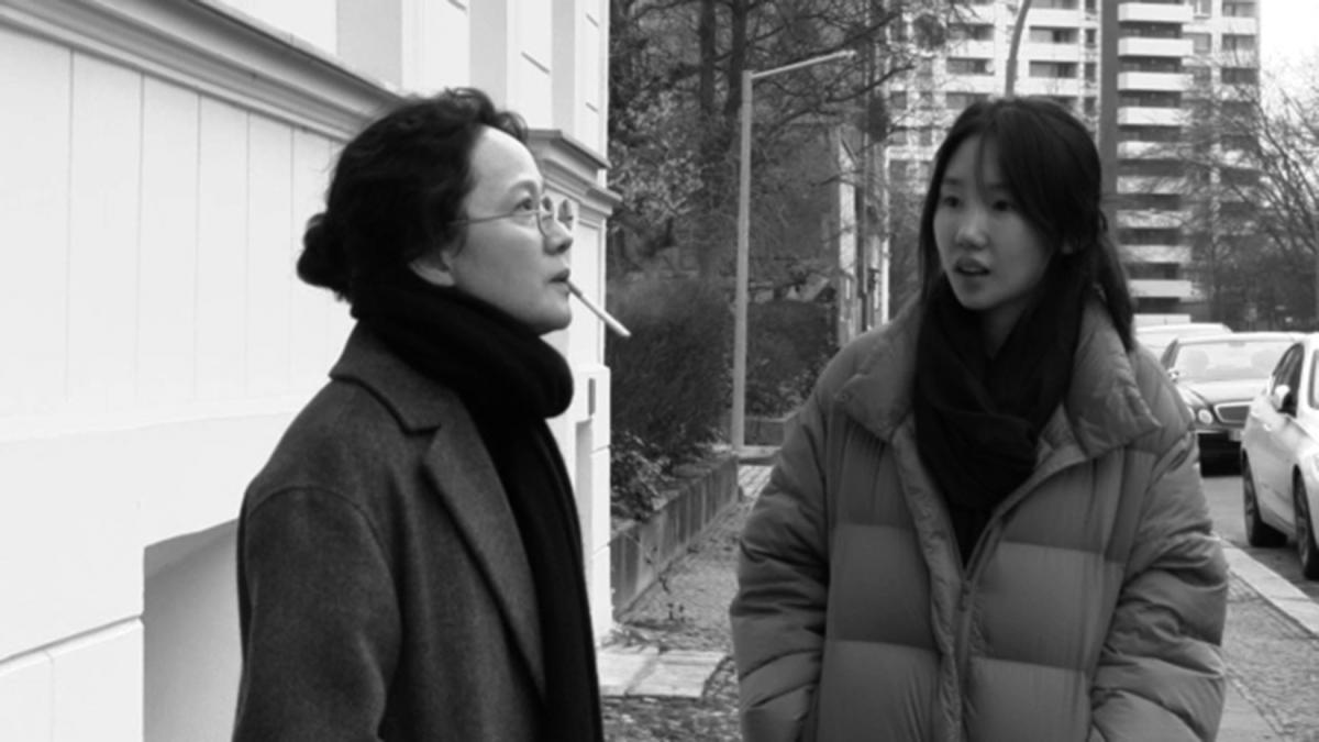 (1) Inteurodeoksyeon [Introduction] (Hong Sang-soo, 2021)