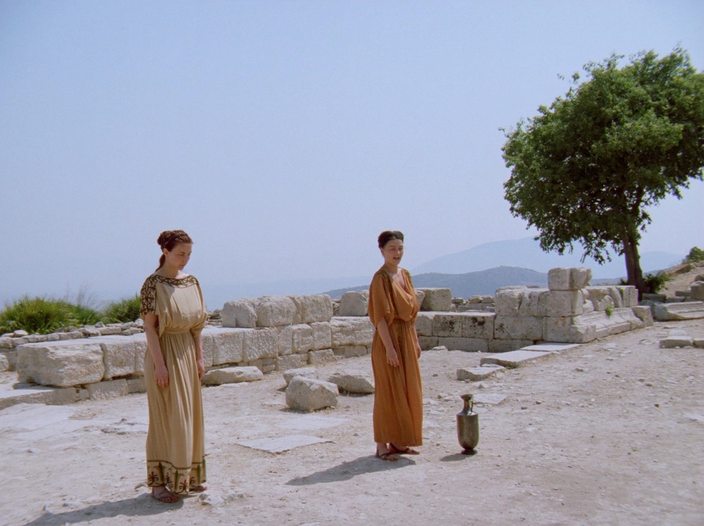 Die Antigone des Sophokles nach der Hölderlinschen Übertragung für die Bühne bearbeitet von Brecht 1948 (Danièle Huillet & Jean-Marie Straub, 1992)