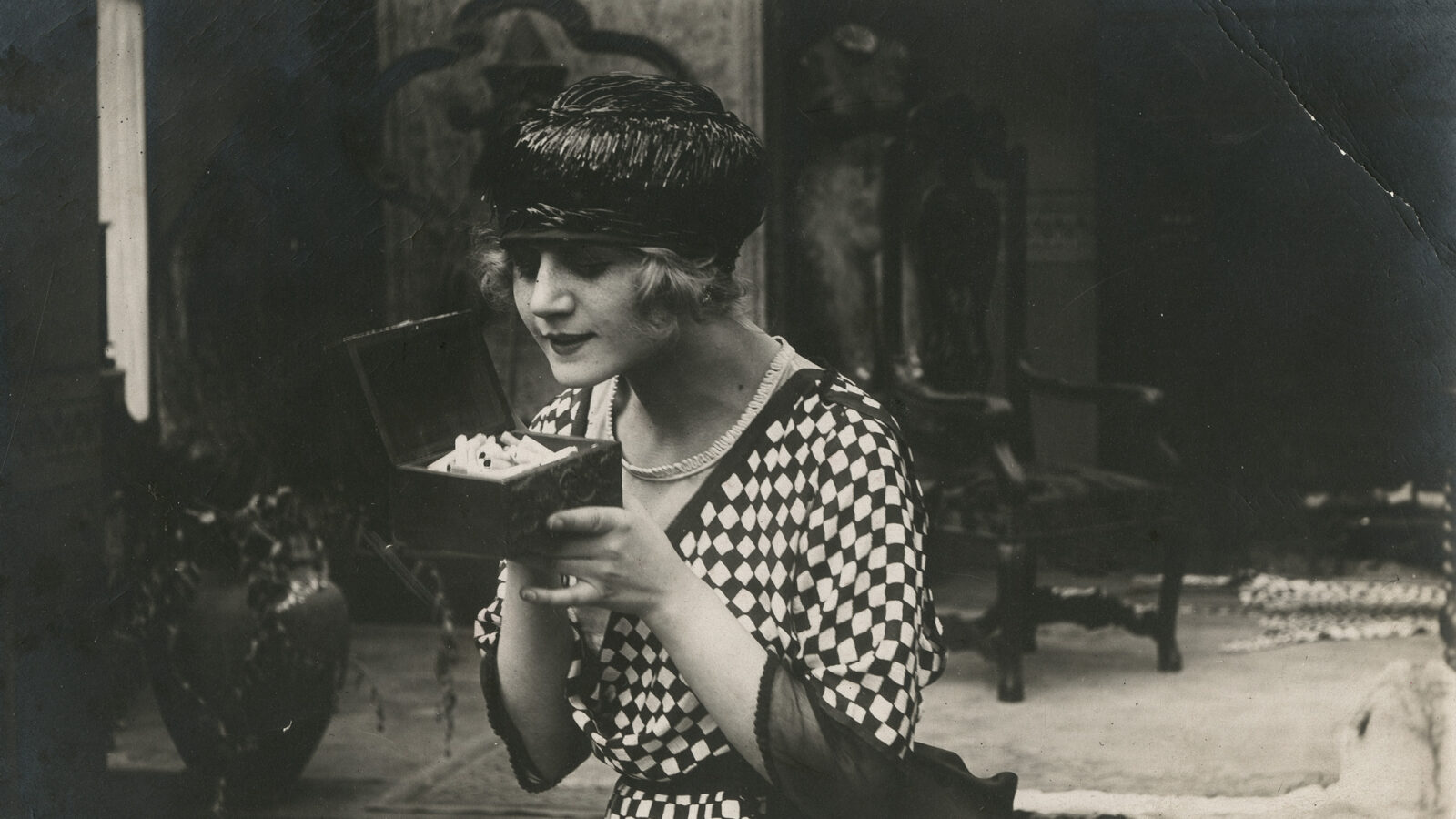 La cigarette (Germaine Dulac, 1919)
