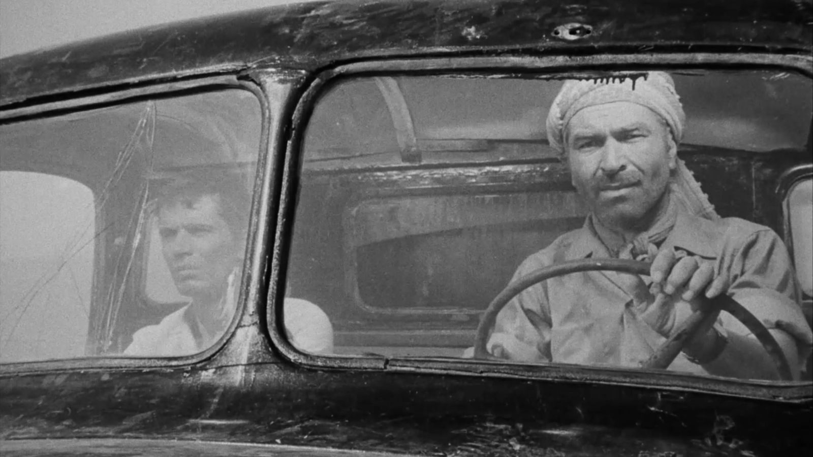 (5) Al-makhdu’un [The Dupes] (Tefwik Saleh, 1972)