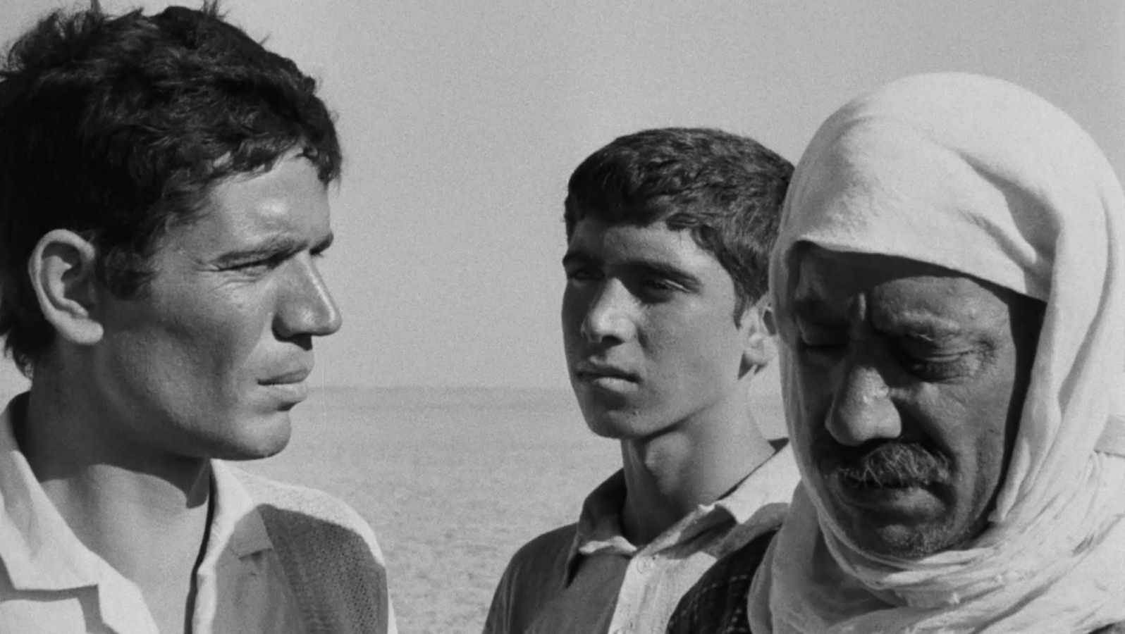 (1) Al-makhdu’un [The Dupes] (Tewfik Saleh, 1973)