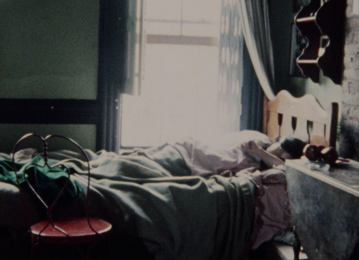 (3) La chambre (Chantal Akerman, 1973)