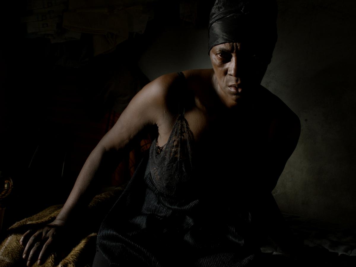 (1) Vitalina Varela (Pedro Costa, 2019) (1) Vitalina Varela (Pedro Costa, 2019)