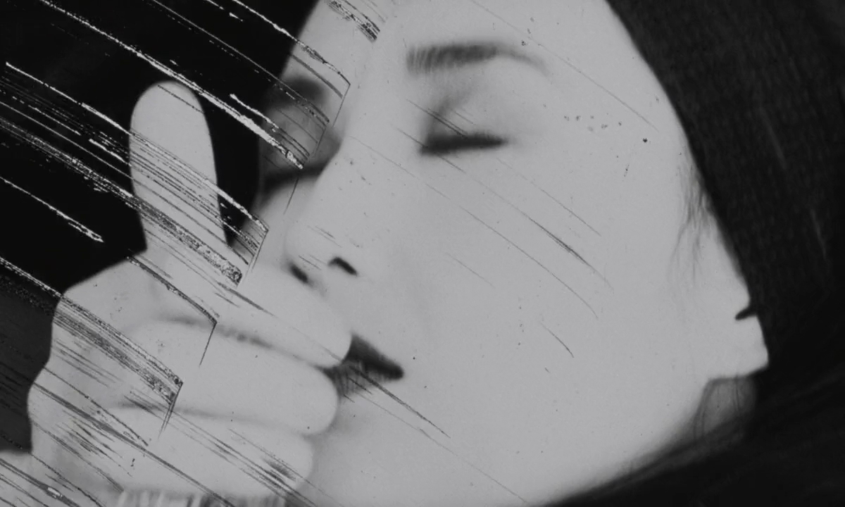 (11) Irma Vep (Olivier Assayas, 1996) (11) Irma Vep (Olivier Assayas, 1996)