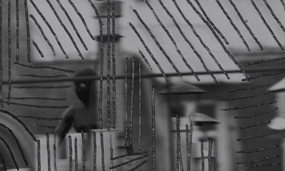 (14) Irma Vep (Olivier Assayas, 1996) (14) Irma Vep (Olivier Assayas, 1996)